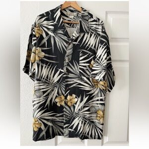 Tommy Bahama 100% Silk shirt Hibiscus Palm Fronds